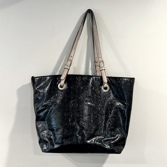 🔥Michael Kors Black Embossed Tote Bag🔥 - Picture 1 of 9
